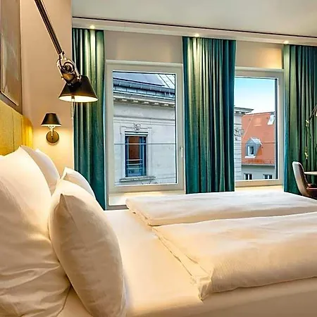 One Wuerzburg Hotel 3*
